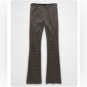 AE It Knit Pull-On High-Waisted Kick Boot Houndstooth Pant S Short Black Grey